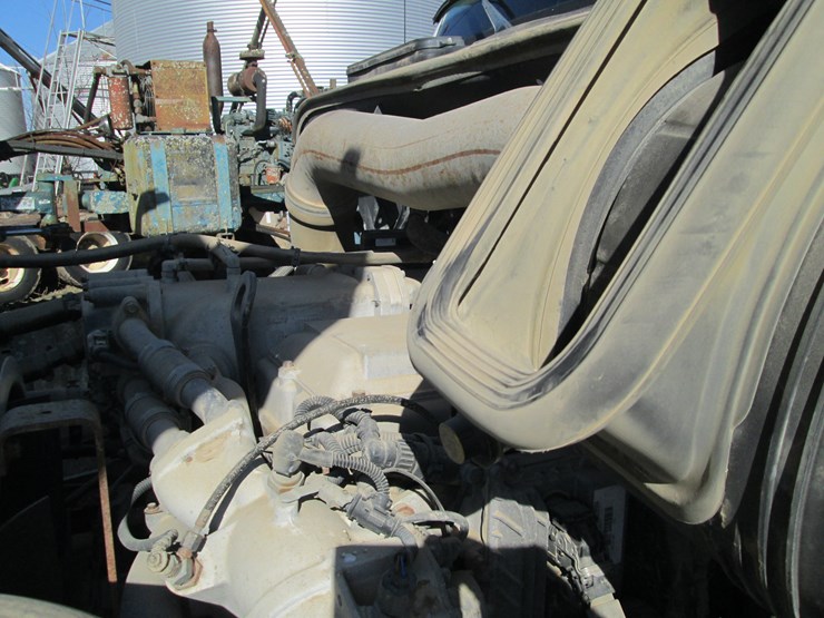 2012-international-prostar-image-21