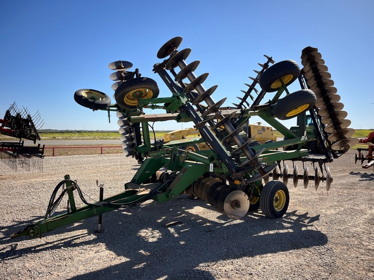 1996-john-deere-630-image-1