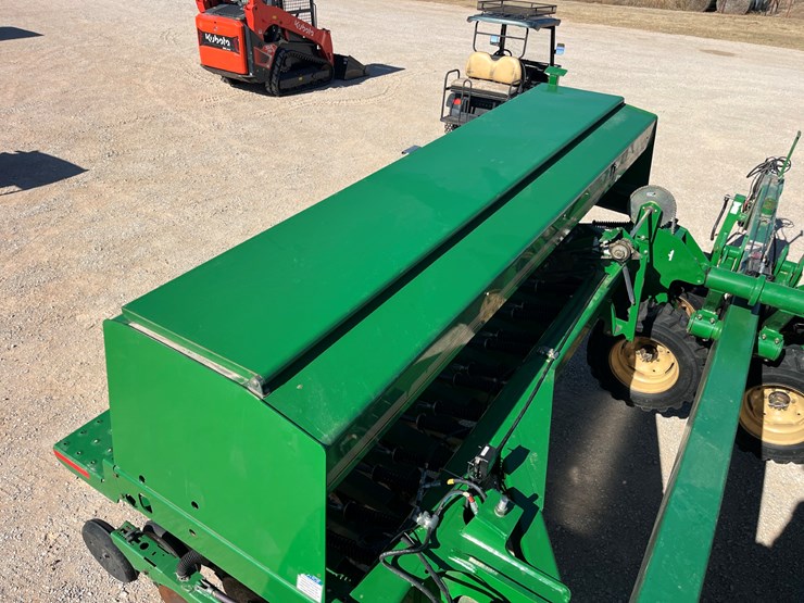 2016-great-plains-3s4000-image-36