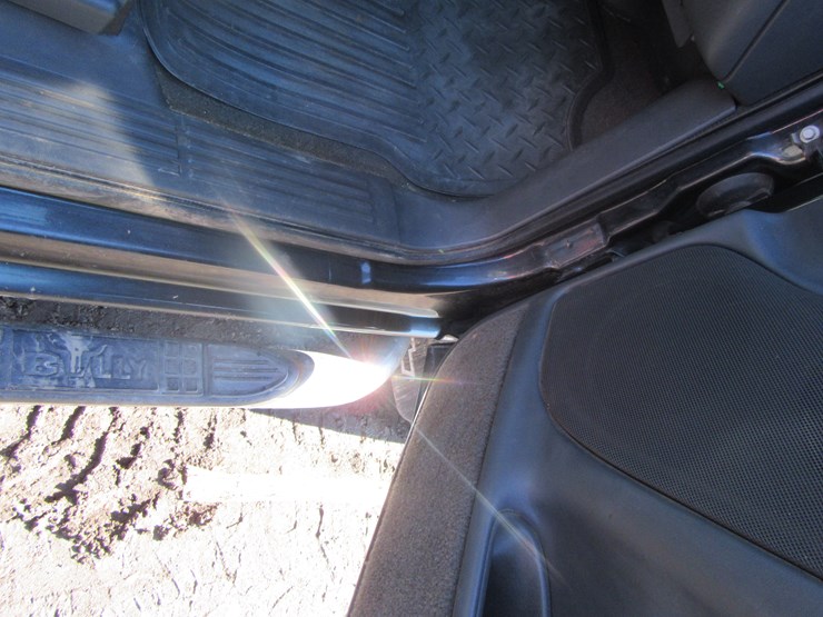 2004-chevrolet-2500-image-43