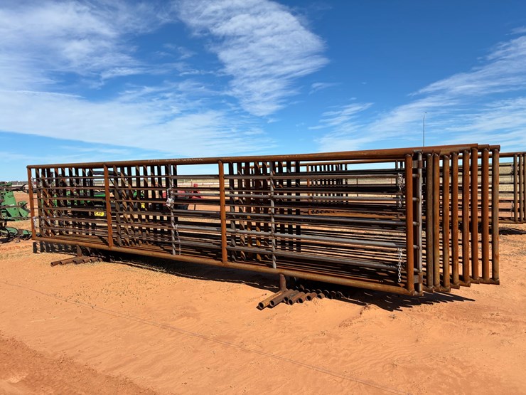 #t8296-•-cattle-panels-image-1