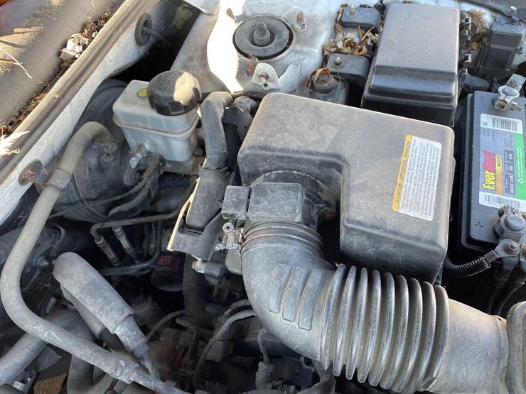 #2029-•-2010-hyundai-sonata-(with-wi-title)-image-20