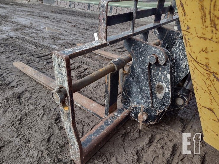 2019-caterpillar-tl1055d-image-20