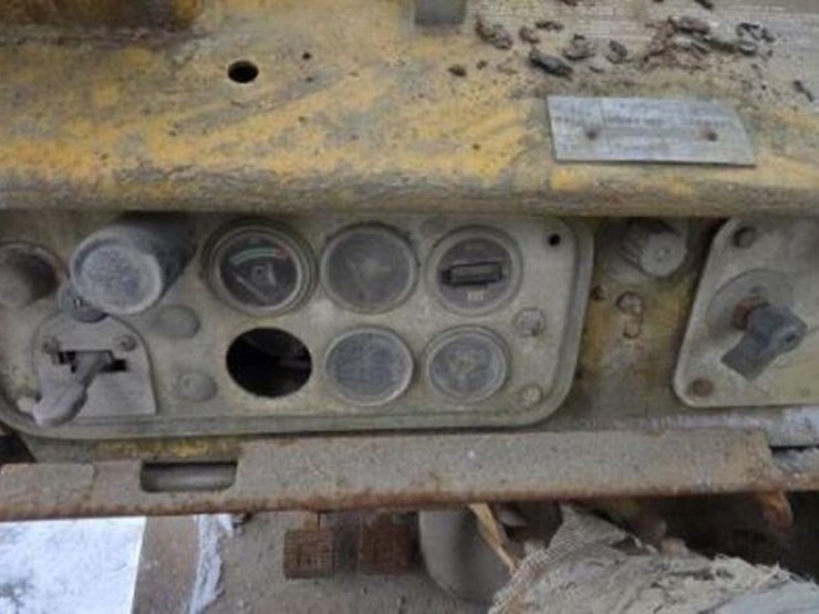 1980-caterpillar-621b-image-34