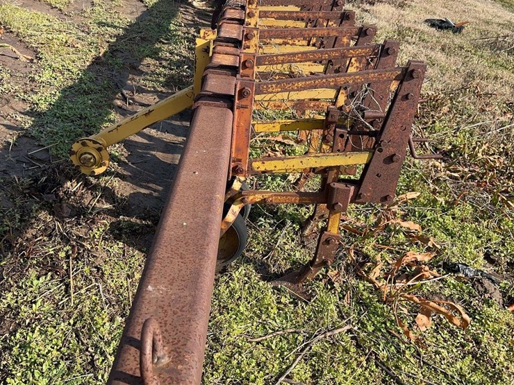 8-row-dicky-vater-image-3