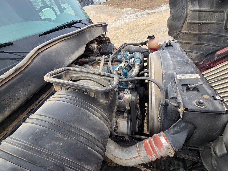 2007-international-durastar-4300-image-42