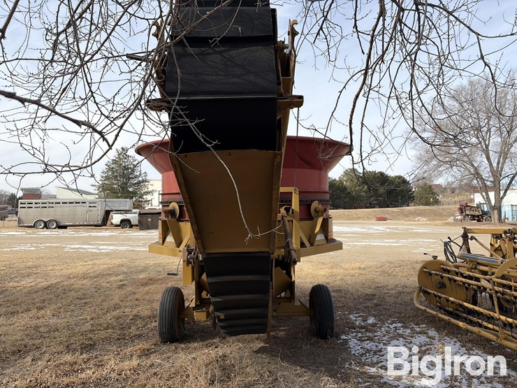 1995-haybuster-h1000-image-6