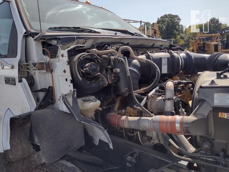 2008-ford-f750-xl-image-18