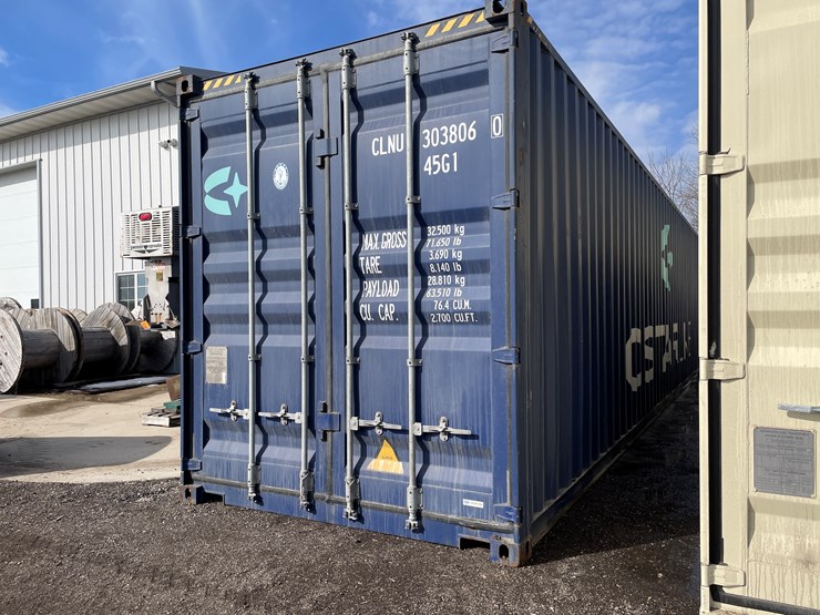 #2041-•-40'-shipping-container-image-1