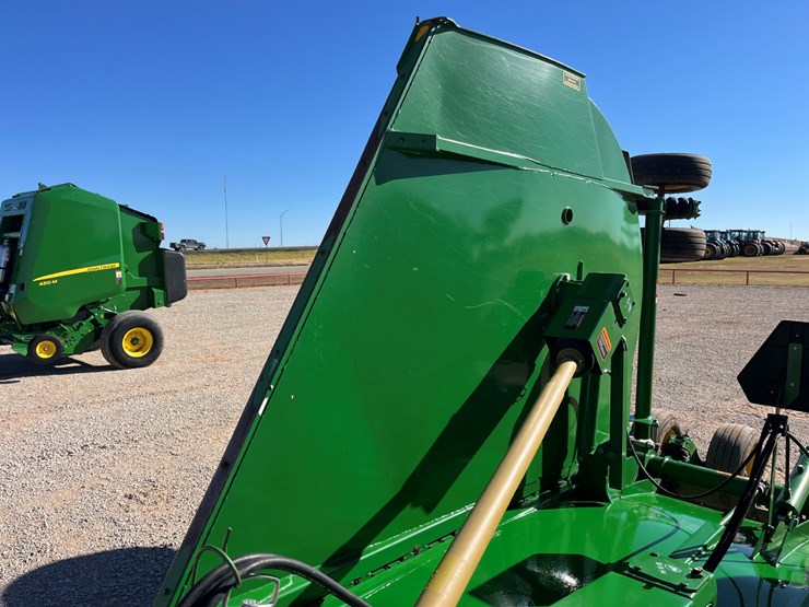 2014-john-deere-cx20-image-3