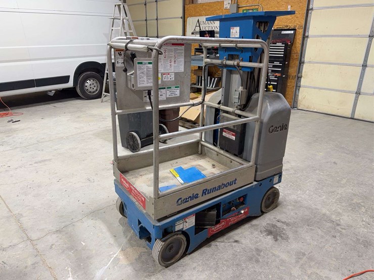 2001-genie-gr12-image-1