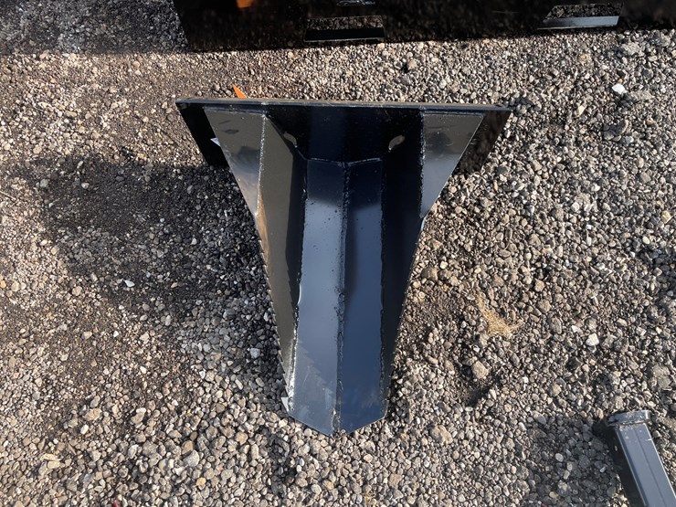 #2092-•-mini-skid-steer-tree-spade-image-3