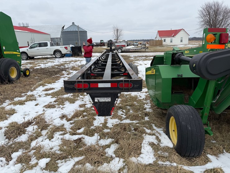 #1007-•-hay-boss-bale-trailer-image-7