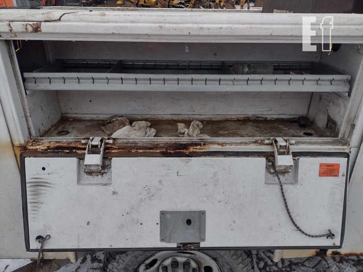 2008-gmc-3500-image-28