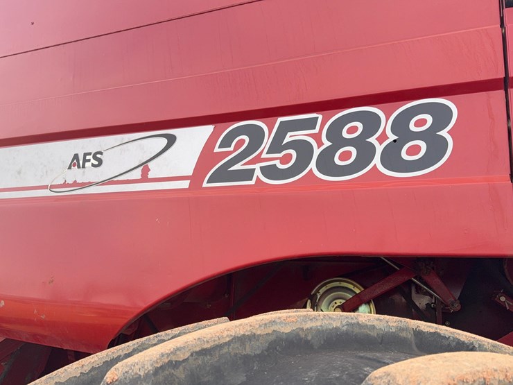2008-case-ih-2588-image-11
