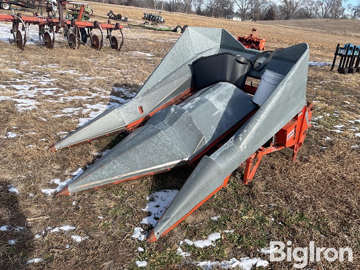 allis-chalmers-238-2r38-corn-head-image-1