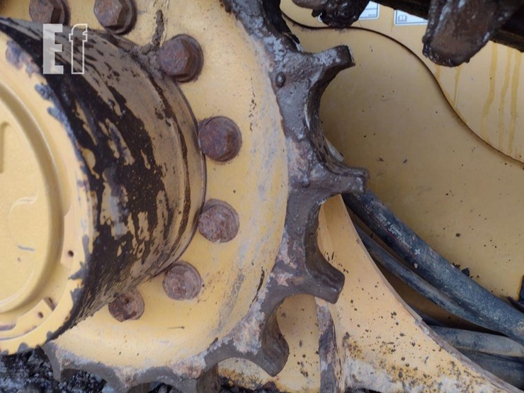 2019-caterpillar-299d2-xhp-image-29