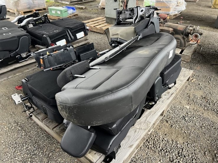 ford-explorer-image-1