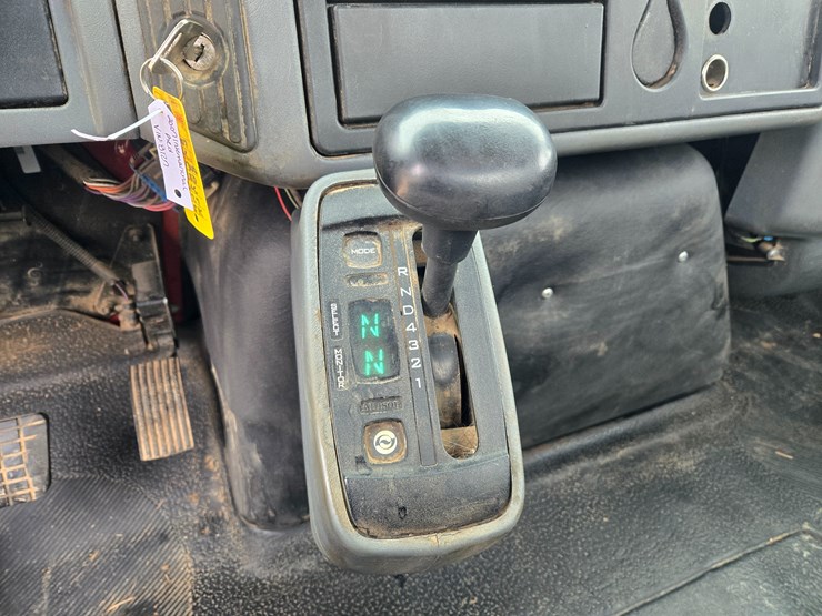 2007-international-durastar-4300-image-56