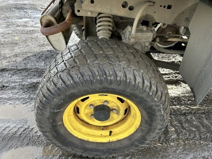 2012-john-deere-gator-xuv-625i-image-30