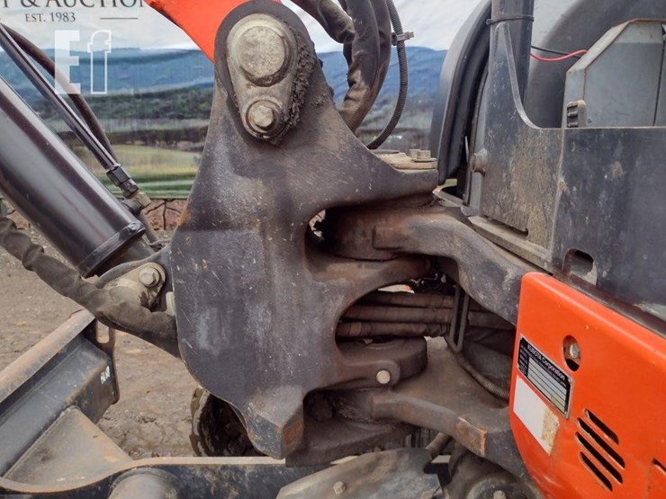 2019-kubota-u55-4-image-26