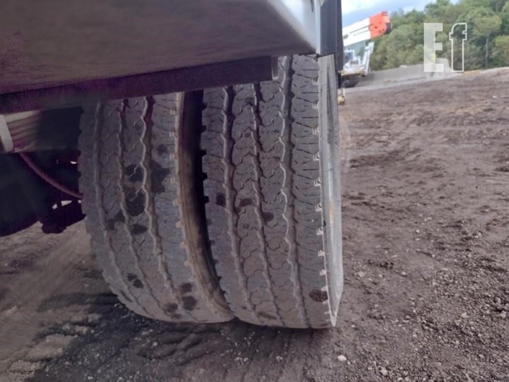 2012-ford-f550-image-20