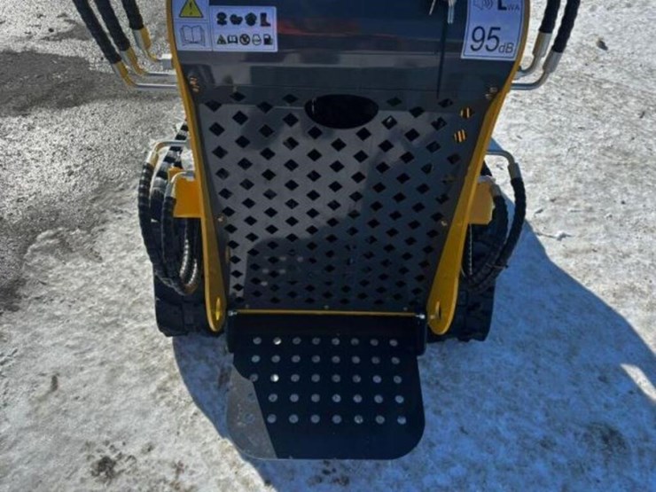 unused-2025-sdlanch-sdll60-skid-steer-image-23