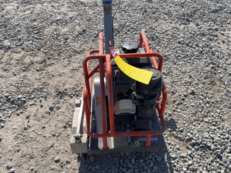 husqvarna-concrete-saw-with-kohler-motor-s.n#-20204201020,-soffcut-image-8