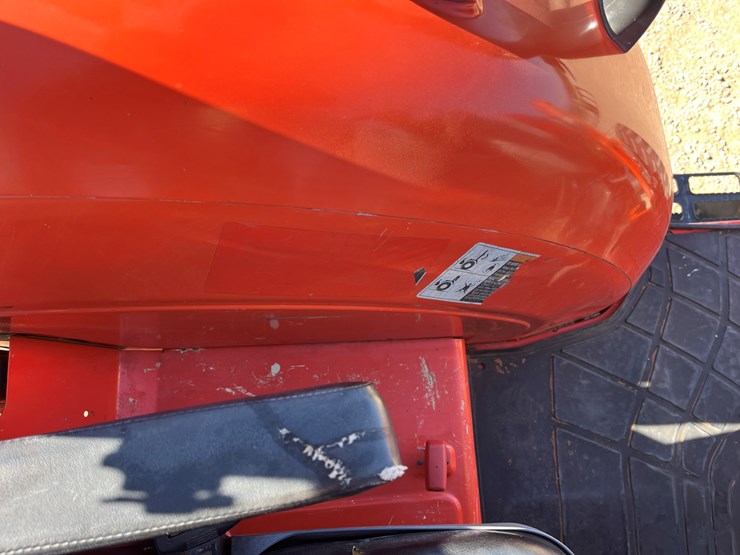 2017-kubota-m5091d-image-21