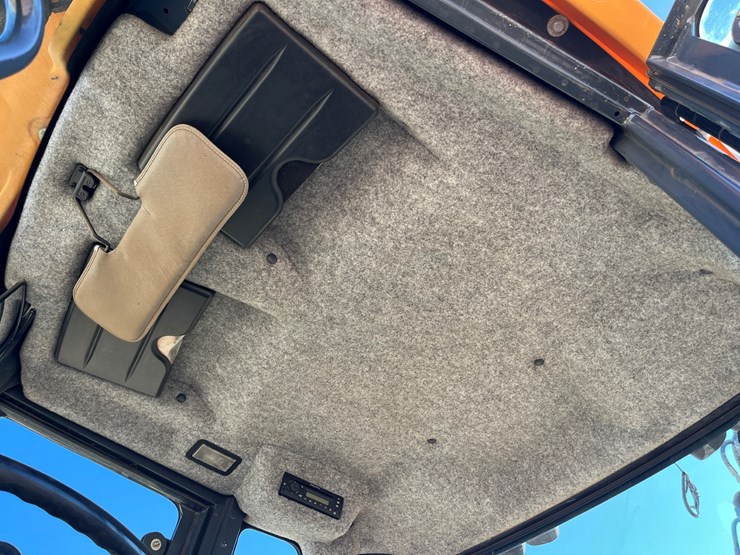 2012-deere-310sj-image-22