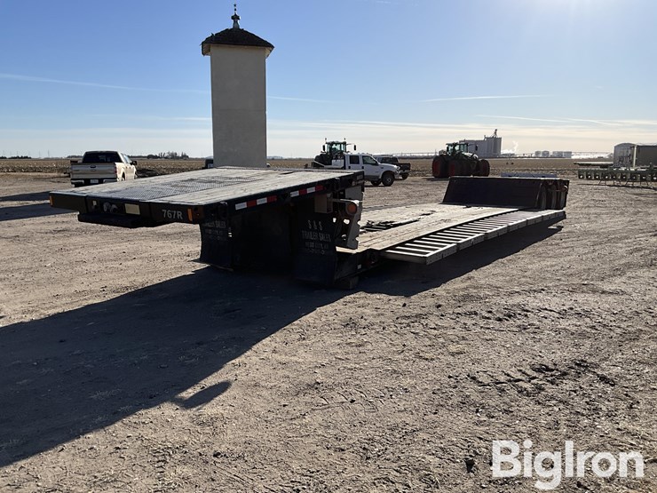 2017-bws-ez-2-load-48’-tri/a-detachable-lowboy-image-1