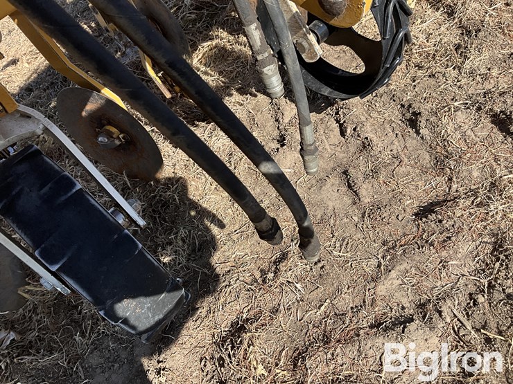 2017-buffalo-63071630-16r30-cultivator-image-11