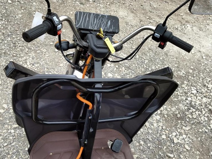 #29-•-electric-tricycle-(iret13)---grey-image-3