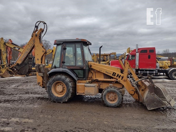 2002-case-580sl-image-3