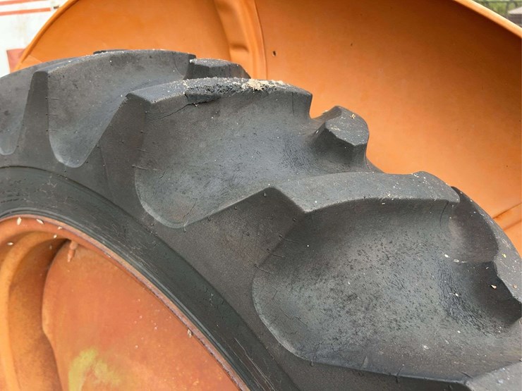 minneapolis-moline-ztu-image-36