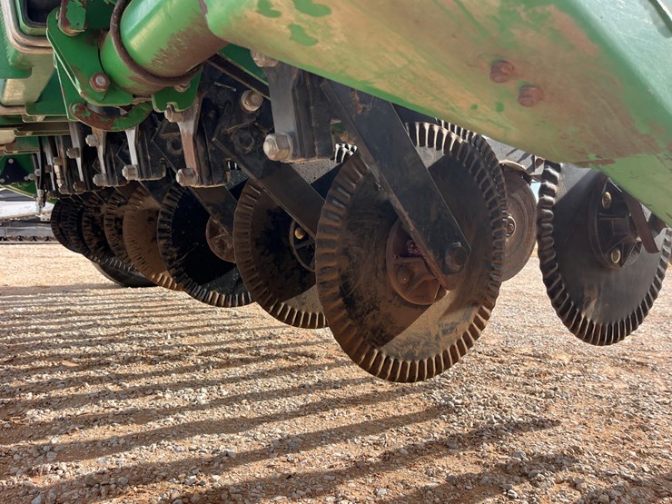 1998-great-plains-1205nt-image-17