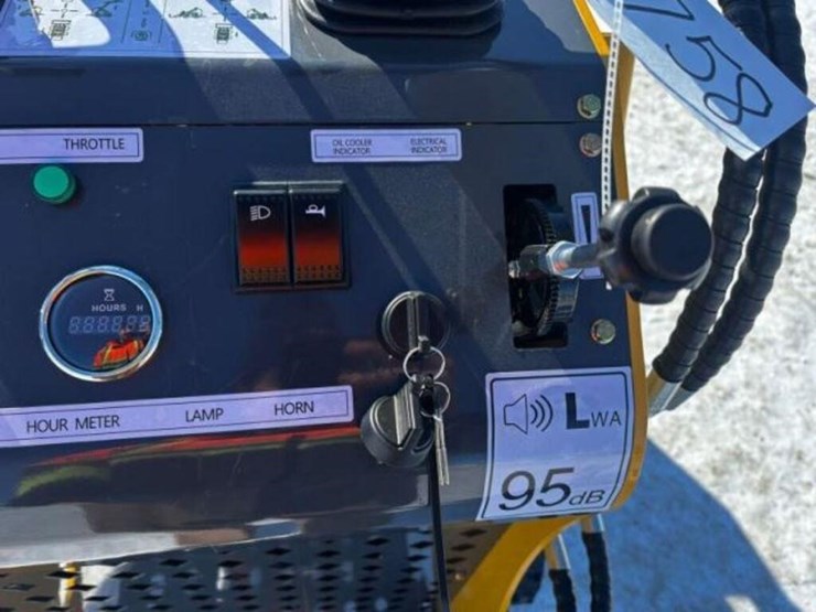 unused-2025-sdlanch-sdll60-skid-steer-image-21