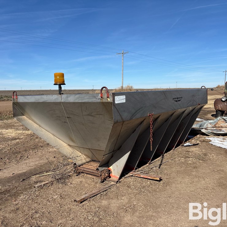 Swenson Dry Spreader Box