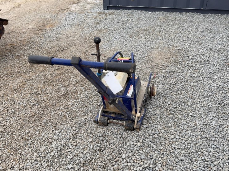 diteo-concrete-saw-with-honda-motor-image-3