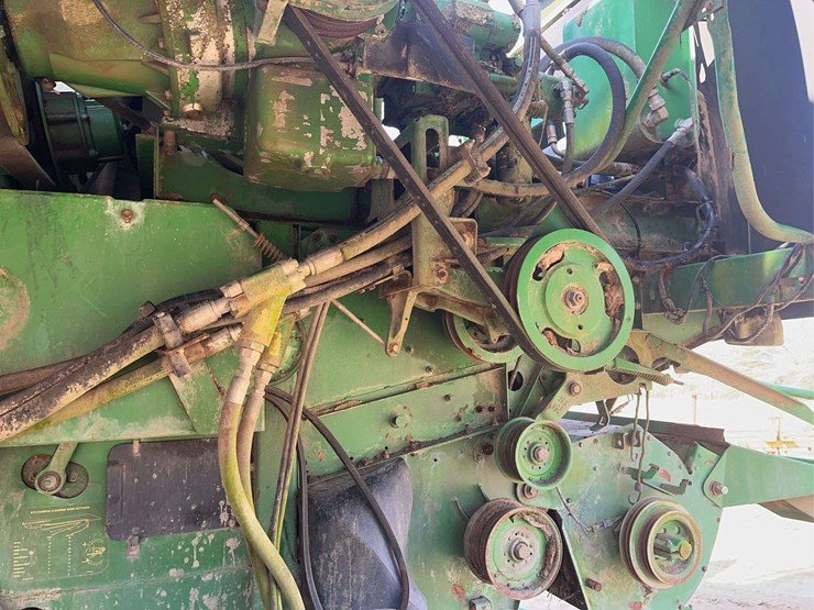 john-deere-9750-image-7