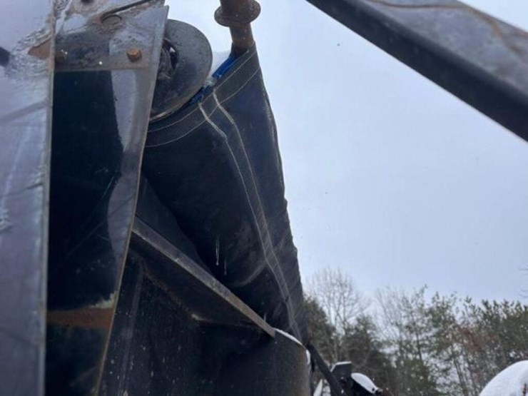 2018-freightliner-114sd-image-34