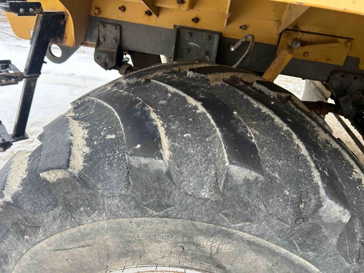 2012-ag-chem-tg8400-image-46