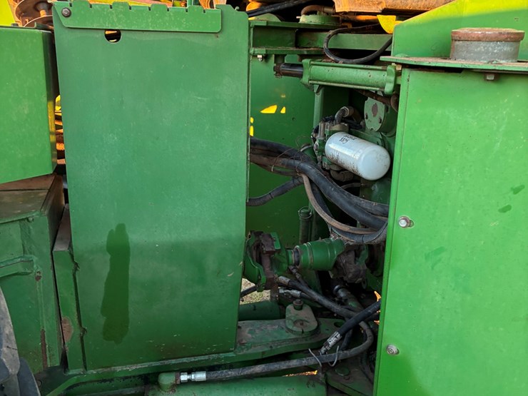 1991-john-deere-8760-image-6