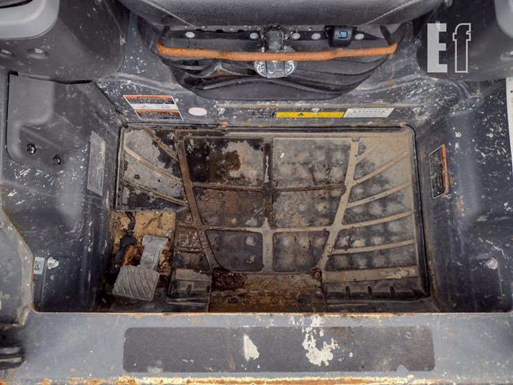 kubota-svl75-3-image-11