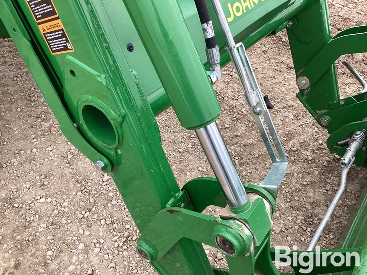 2020-john-deere-5065e-image-19