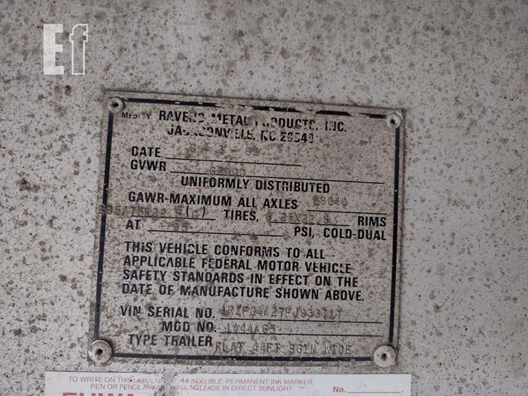 93-ravens-trailer^title^-image-5