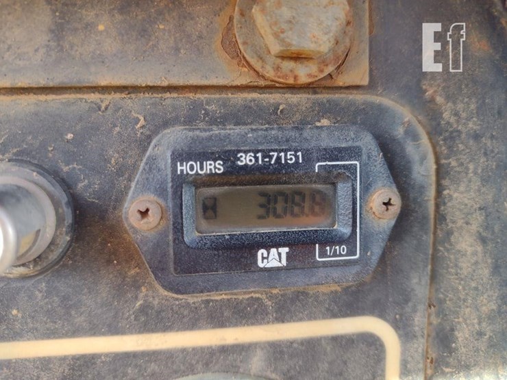 caterpillar-d6h-image-5