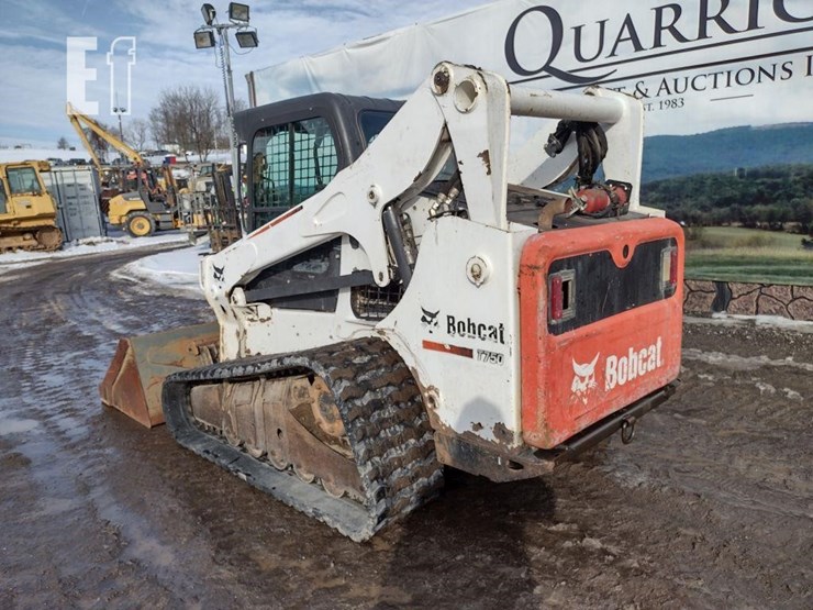 2014-bobcat-t750-image-41