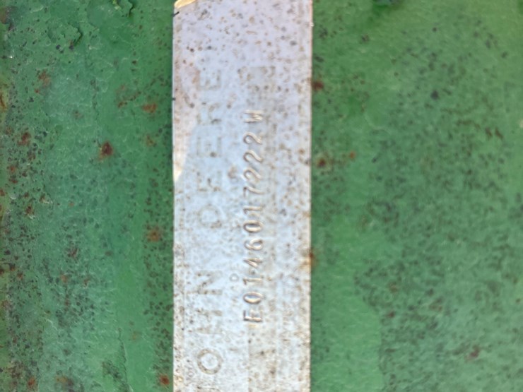 john-deere-146-image-12