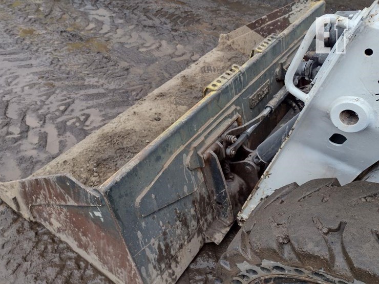 2015-bobcat-a770-image-19